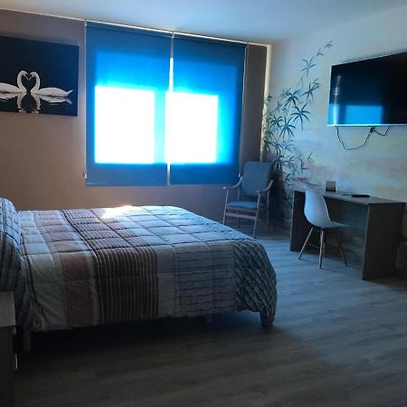 Hospedaje Y Hotel O Camino โอบาร์ดก เด บาลเดออร์ราส ภายนอก รูปภาพ